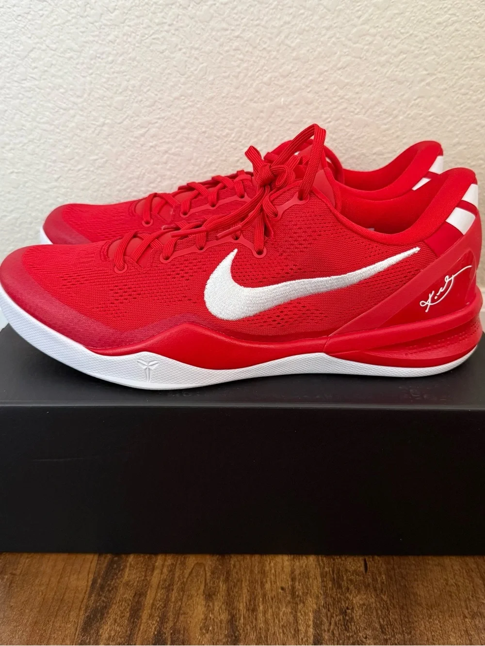 NIKE KOBE VIII 8 PROTO UNIVERSITY RED (HF9550-600) SZ 12